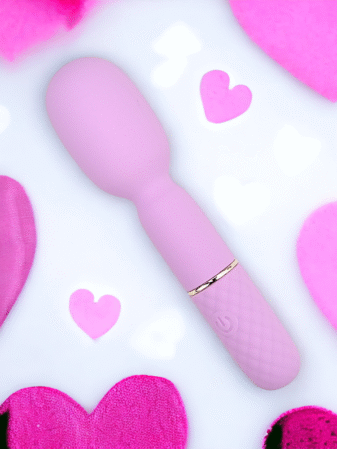 n12249 nauti petites 10 speed wand vibrator heart