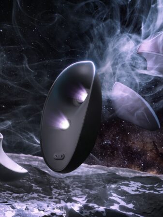 n12375 svakom galaxie suction vibrator mood projector lilac life1