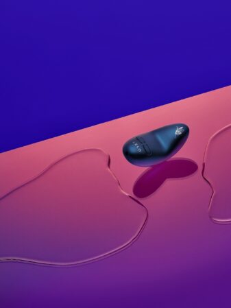 n12484 lelo nea3 clitoral massager black 6