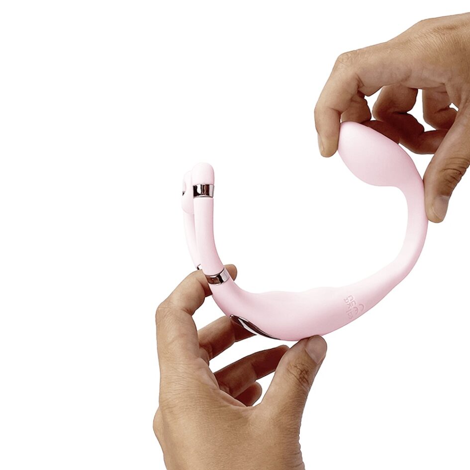 n12754 adrien lastic venus hands free double vibrator 7